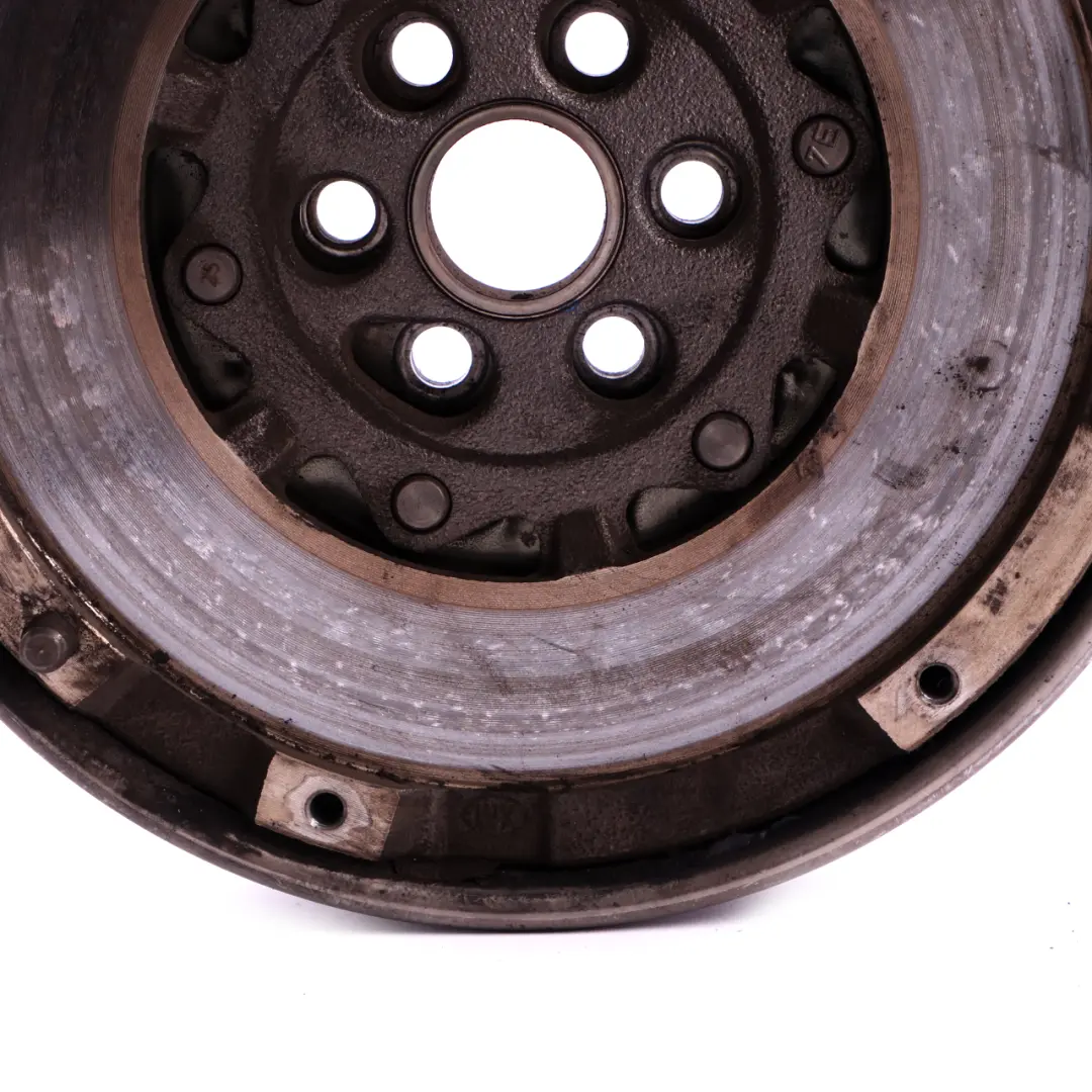 Volano BMW Z4 E85 E87 E90 E91 Motore A Benzina Dual Twin Mass N46 per con numero di parte 7568006 Volano BMW Z4 E85 E87 E90 E91 Motore A Benzina Dual Twin Mass N46 - SKU 7568006-1 - Numero di parte 7568006