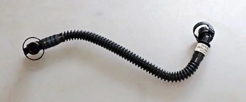 Przewód odpowietrzający zbiornika paliwa do BMW Z4 E89 o numerze 7568431 BMW Z4 E89 Przewód odpowietrzający zbiornika paliwa - SKU 7568431 - Numer Części 7568431