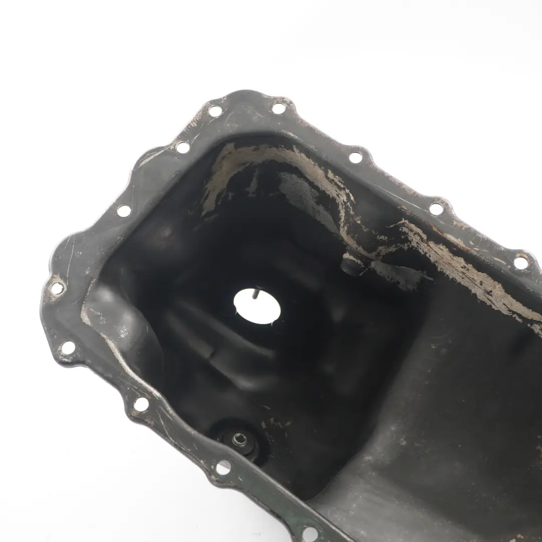 N46 Motore alloggiamento coppa olio inferiore per BMW E90 E91 E85 E87 E46 con numero di parte 7568565 BMW E90 E91 E85 E87 E46 N46 Motore alloggiamento coppa olio inferiore - SKU 7568565 - Numero di parte 7568565