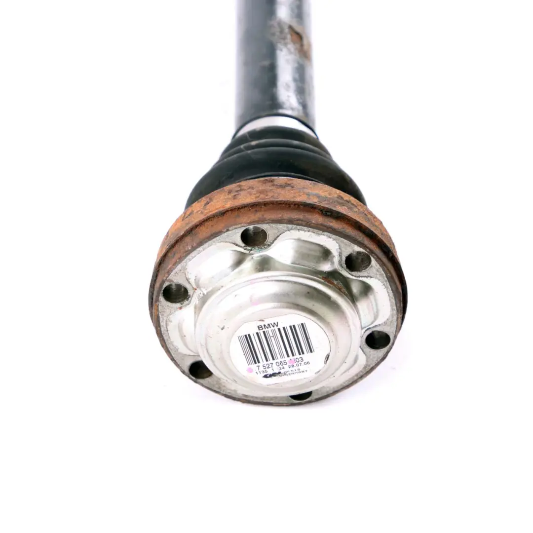 Driveshaft BMW E82 E90 E91 E92 135i 335i N54 Axle Left N/S Shaft 7527065 to Rear with Part number 7568731 Rear Driveshaft BMW E82 E90 E91 E92 135i 335i N54 Axle Left N/S Shaft 7527065 - SKU 7568731 - Part number 7568731