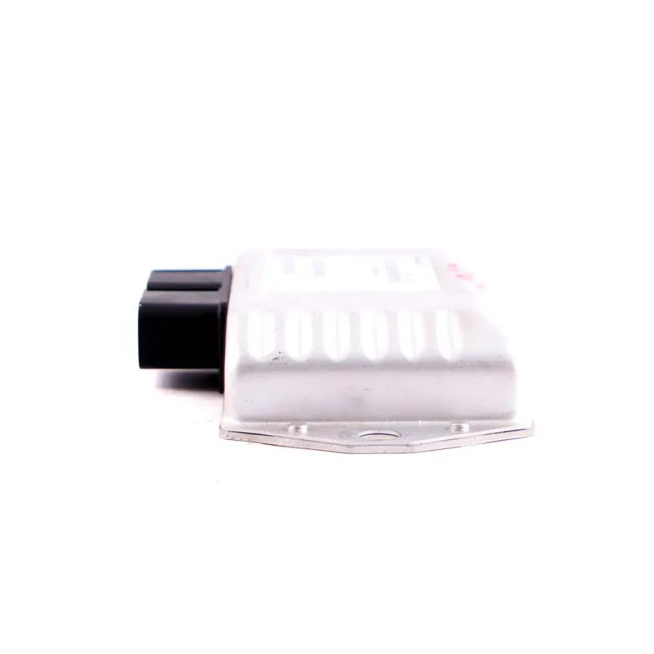 Modulo Unità Di Controllo Transfer Box per BMW X5 X6 E70 E71 con numero di parte 7569969 BMW X5 X6 E70 E71 Modulo Unità Di Controllo Transfer Box - SKU 7569969 - Numero di parte 7569969