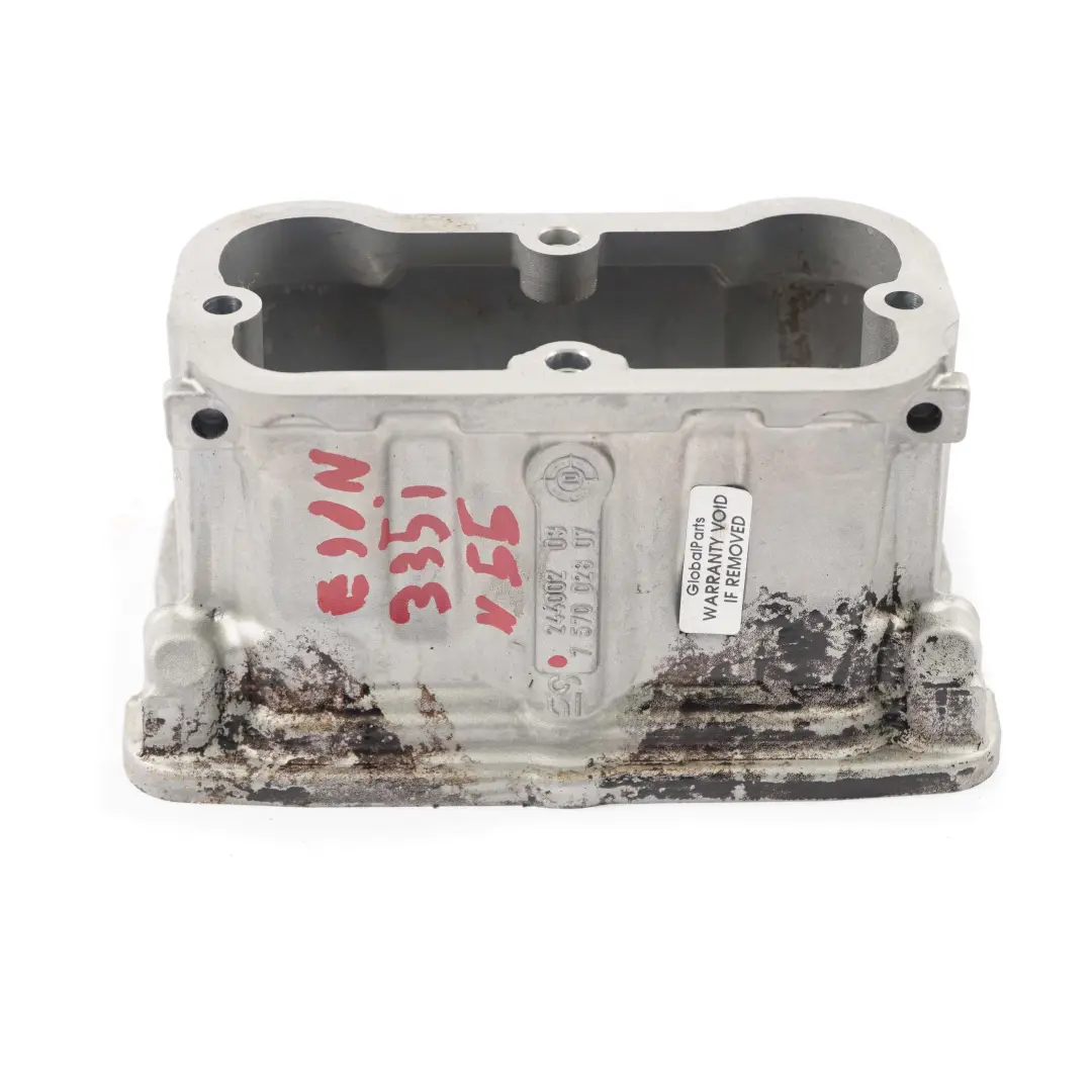 N55 Petrol Engine Recess Insert to Spark Plug BMW E70 E71 E90 LCI F10 with Part number 7570028 Spark Plug BMW E70 E71 E90 LCI F10 N55 Petrol Engine Recess Insert - SKU 7570028 - Part number 7570028