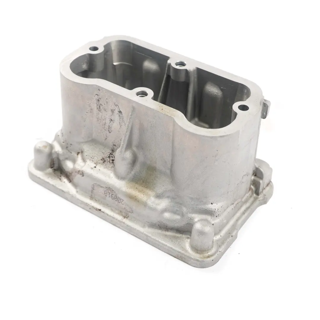 Benzin N55 Kerzenschachteinsatz Halterung für BMW E70 E71 E90 LCI F10 mit Teilenummer 7570028 BMW E70 E71 E90 LCI F10 Benzin N55 Kerzenschachteinsatz Halterung - SKU 7570028 - Teilenummer 7570028