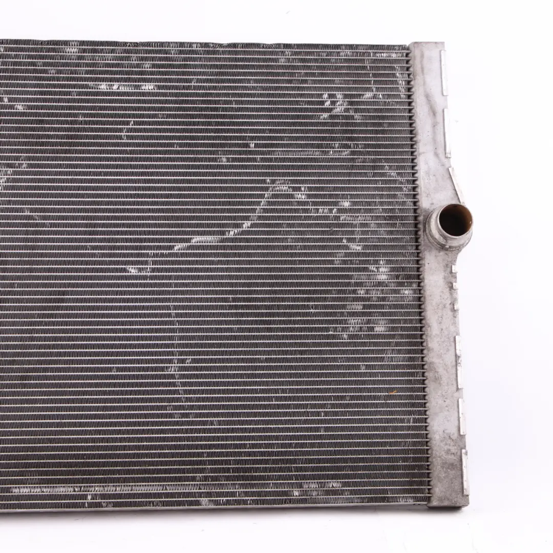 Water Radiator BMW F10 M5 F12 F13 M6 S63N Engine Coolant Cooler to with Part number 7570095 Water Radiator BMW F10 M5 F12 F13 M6 S63N Engine Coolant Cooler - SKU 7570095 - Part number 7570095