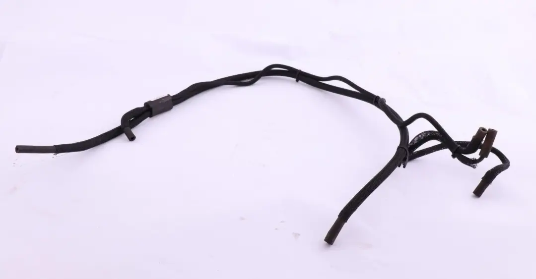 Tuyau d'aspiration Tuyau de ligne pour Mini R55 R56 R57 LCI R58 R59 N14 à propos du numéro de pièce 7570465 Mini R55 R56 R57 LCI R58 R59 N14 Tuyau d'aspiration Tuyau de ligne - SKU 7570465 - Numéro de pièce 7570465