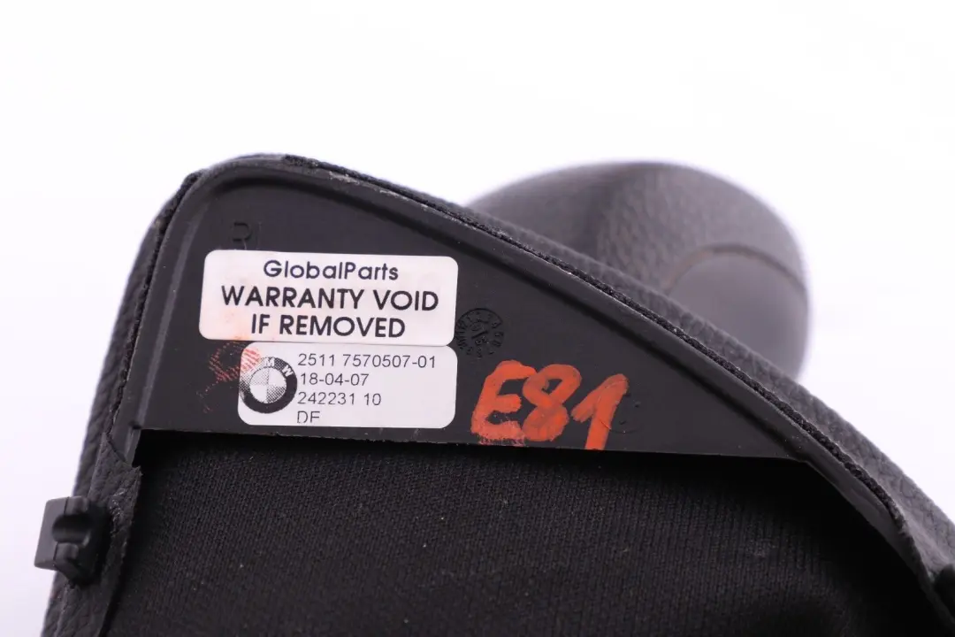 Schalthebelknauf mit Abdeckung Kunstleder für BMW E81 E82 E87 LCI E88 mit Teilenummer 7570507 BMW E81 E82 E87 LCI E88 Schalthebelknauf mit Abdeckung Kunstleder - SKU 7570507-1 - Teilenummer 7570507