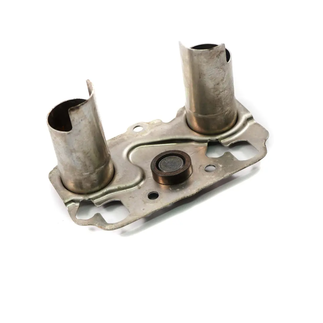 N55 Bobina Accensione Copertura Supporto Montare per BMW E90 F01 LCI F10 F15 con numero di parte 7570780 BMW E90 F01 LCI F10 F15 N55 Bobina Accensione Copertura Supporto Montare - SKU 7570780 - Numero di parte 7570780