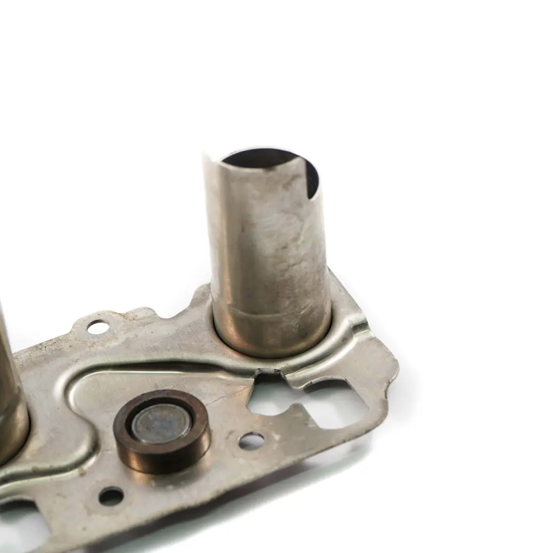 N55 Zündspule Abdeckung Halterung Montieren für BMW E90 F01 LCI F10 F15 mit Teilenummer 7570780 BMW E90 F01 LCI F10 F15 N55 Zündspule Abdeckung Halterung Montieren - SKU 7570780 - Teilenummer 7570780