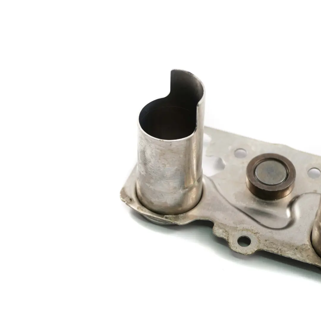 N55 Bobina Accensione Copertura Supporto Montare per BMW E90 F01 LCI F10 F15 con numero di parte 7570780 BMW E90 F01 LCI F10 F15 N55 Bobina Accensione Copertura Supporto Montare - SKU 7570780 - Numero di parte 7570780