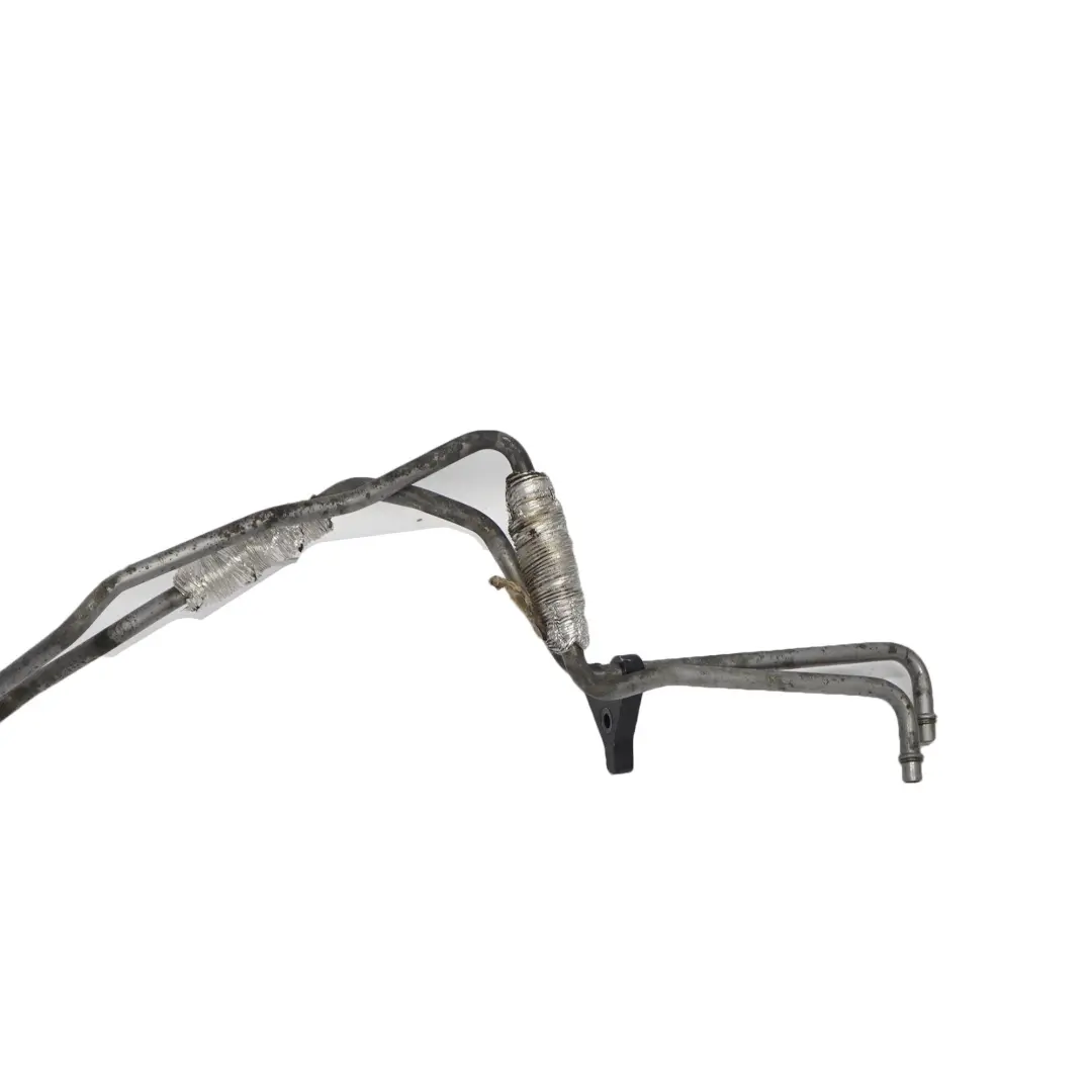 BMW E65 N62 Conduite de Refroidisseur D'Huile Retour Flux 7572598 - SKU 7570975 - Numéro de pièce 7570975