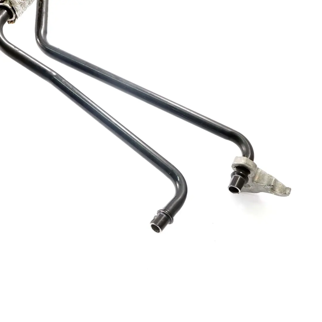 BMW E60 E63 N62N Motor?lk?hlerleitung Vorlauf Rendements Tuyau 7540672 - SKU 7571039 - Numéro de pièce 7571039