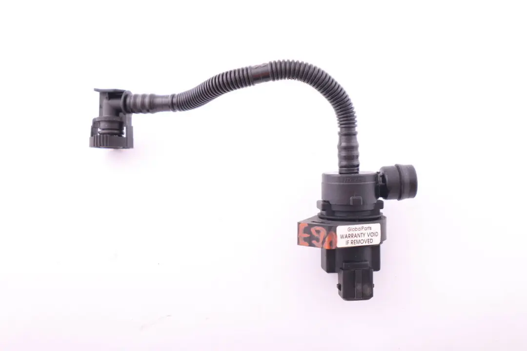 Valvola di Sfiato Del Serbatoio Con Tubo per BMW E60 E90 E91 E92 LCI F10 con numero di parte 7572238 BMW E60 E90 E91 E92 LCI F10 Valvola di Sfiato Del Serbatoio Con Tubo - SKU 7572238 - Numero di parte 7572238