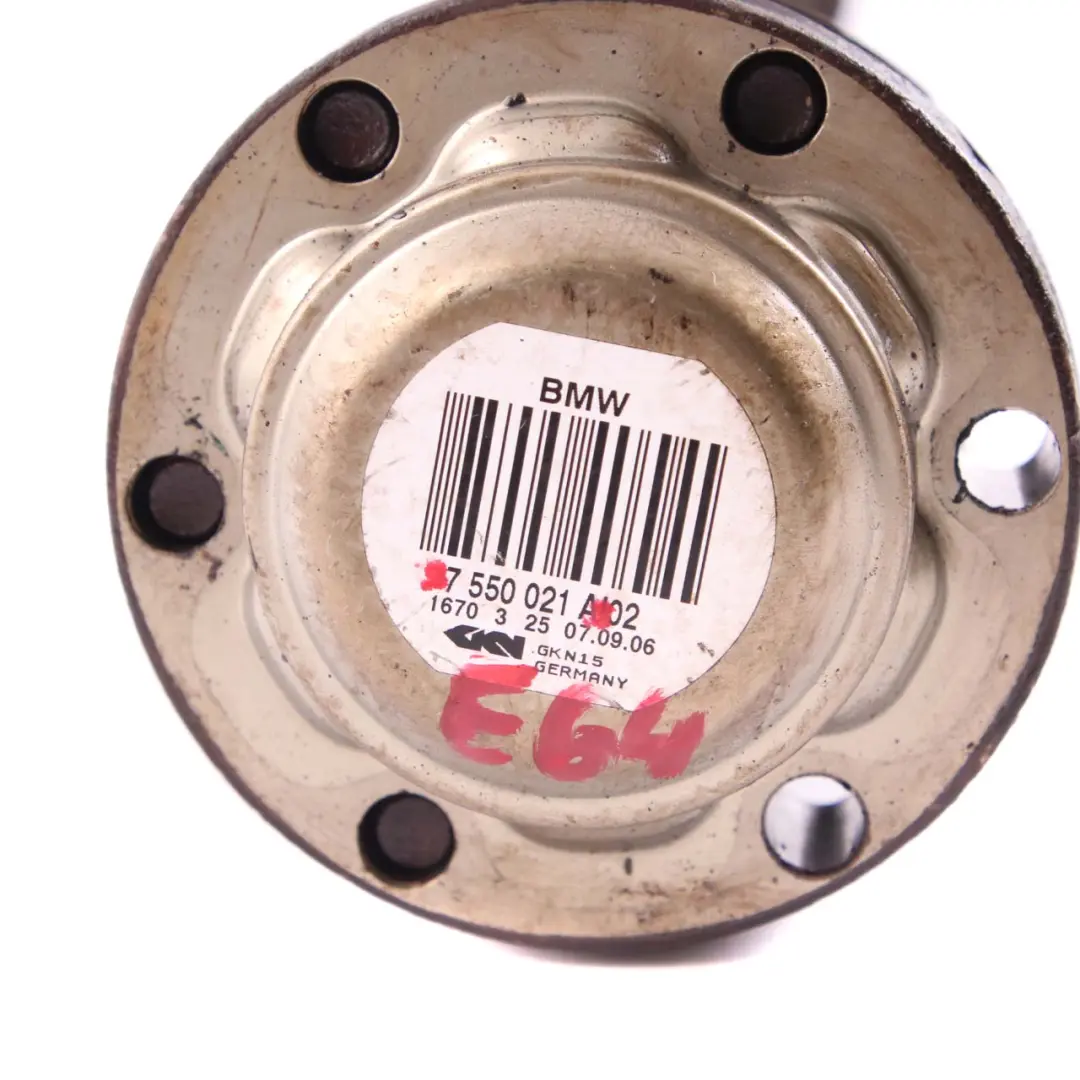 Albero trasmissione uscita albero LK=86MM D=27MM 7550021 per BMW E60 E61 con numero di parte 7572424 BMW E60 E61 Albero trasmissione uscita albero LK=86MM D=27MM 7550021 - SKU 7572424 - Numero di parte 7572424