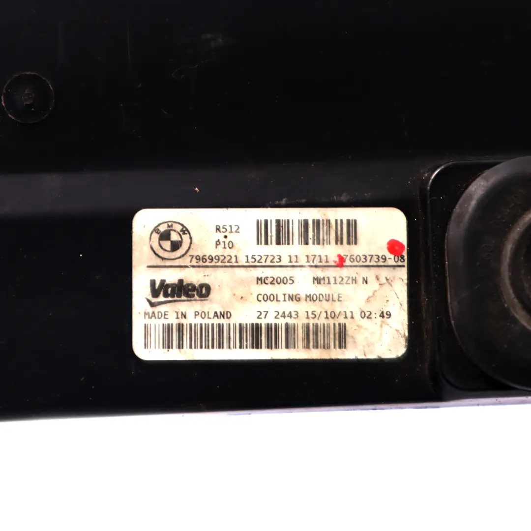 Coperchio radiatore BMW F10 F11 F06 F12 F13 Staffa pannello superiore 7603739 per con numero di parte 7573265 Coperchio radiatore BMW F10 F11 F06 F12 F13 Staffa pannello superiore 7603739 - SKU 7573265 - Numero di parte 7573265