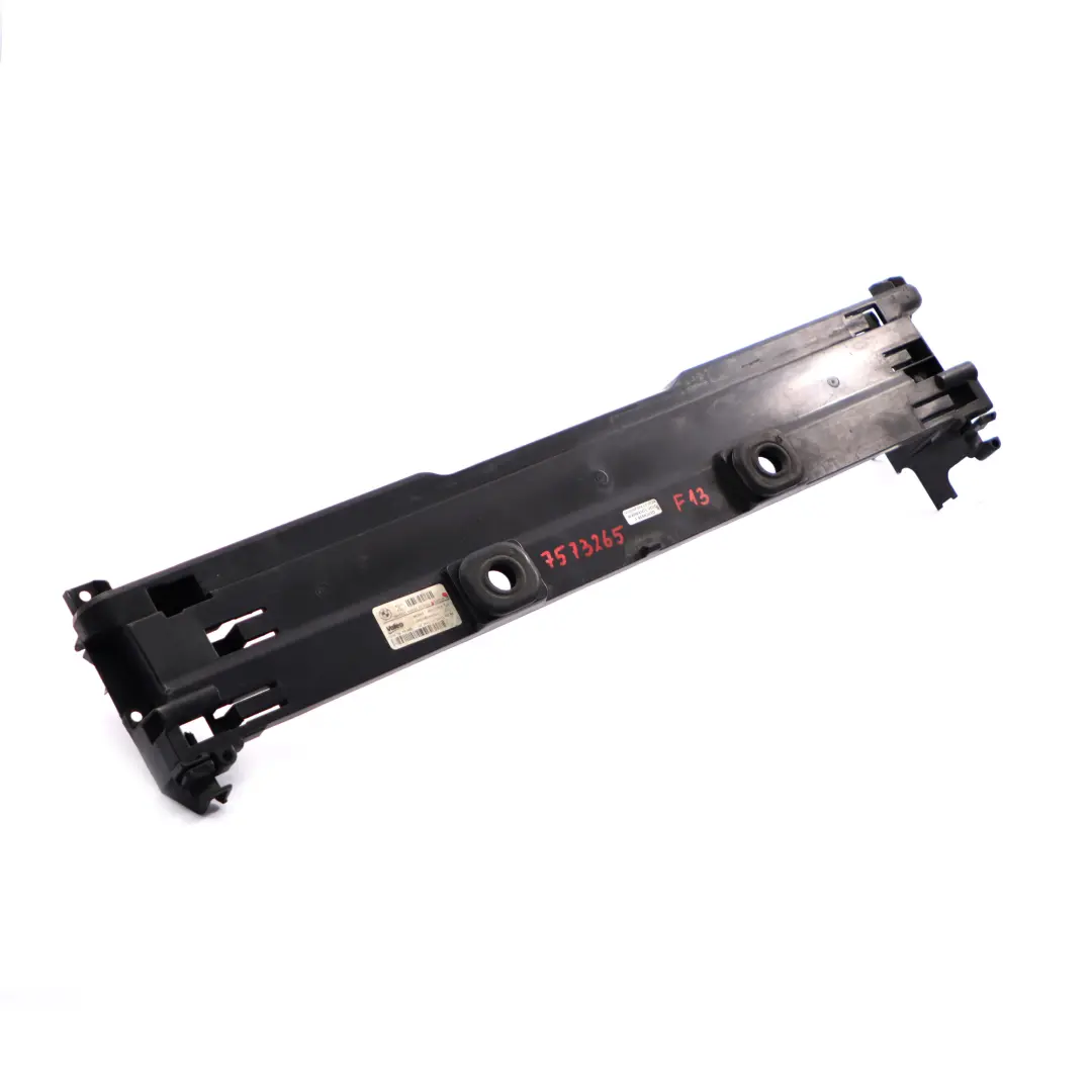  Coperchio radiatore BMW F10 F11 F06 F12 F13 Staffa pannello superiore 7603739 - SKU 7573265 - Numero di parte 7573265