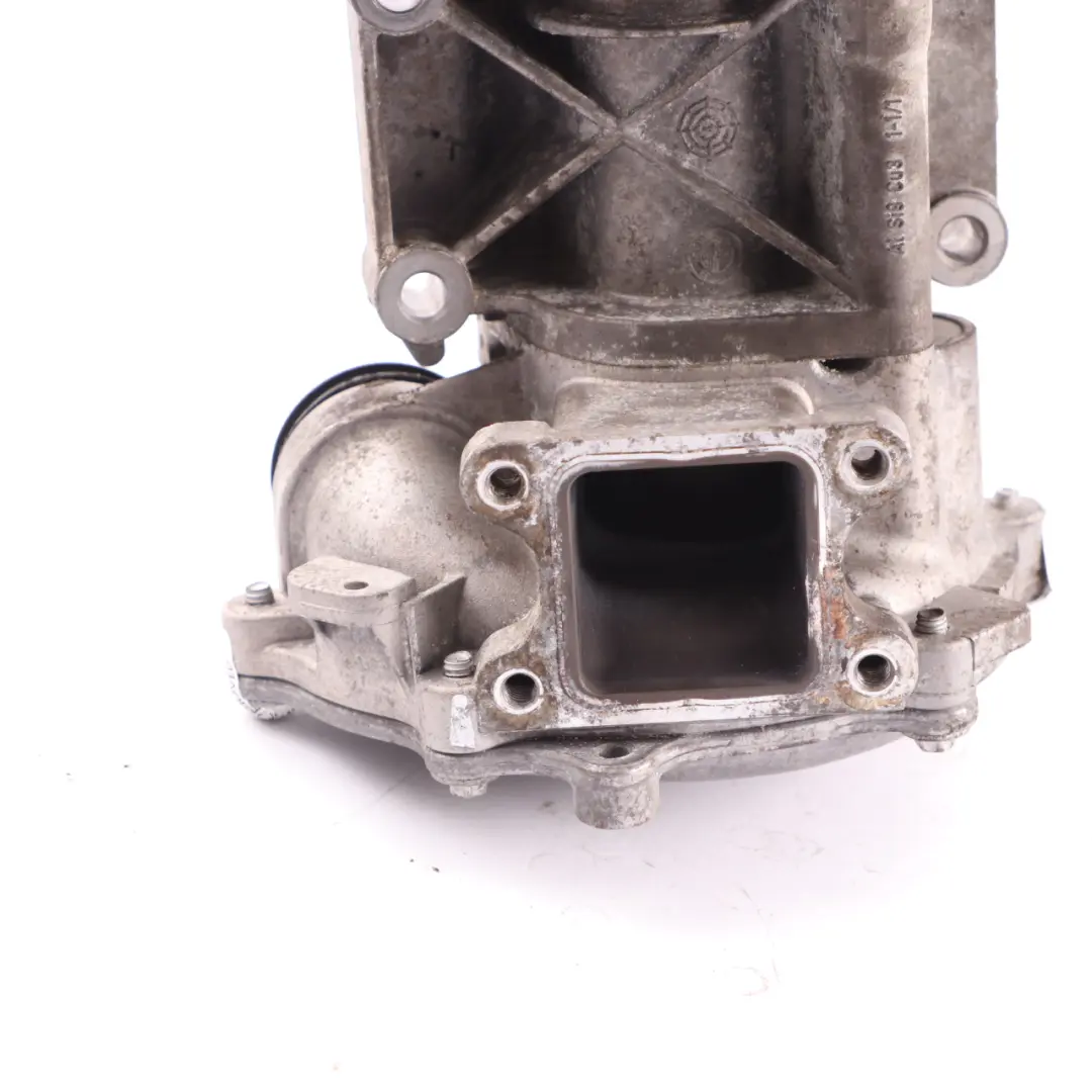 Pompa Wody Cieczy Chłodzącej do BMW E81 E87 E90 E60 LCI Benzyna o numerze 7574119 BMW E81 E87 E90 E60 LCI Benzyna Pompa Wody Cieczy Chłodzącej - SKU 7574119-3 - Numer Części 7574119