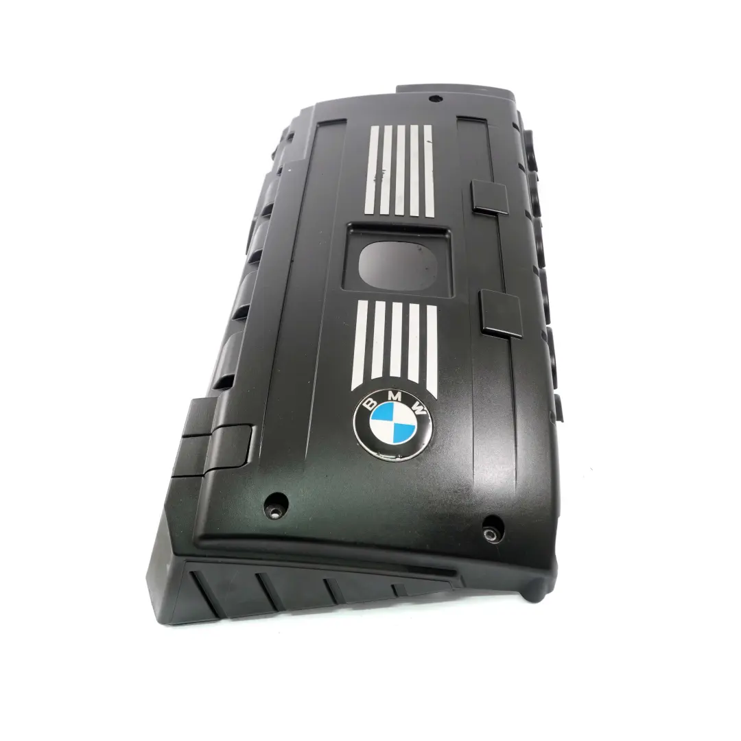 Copri Bobina Accensione N53 per BMW E60 E61 LCI E90 E91 E92 E93 con numero di parte 7575035 BMW E60 E61 LCI E90 E91 E92 E93 Copri Bobina Accensione N53 - SKU 7575035 - Numero di parte 7575035