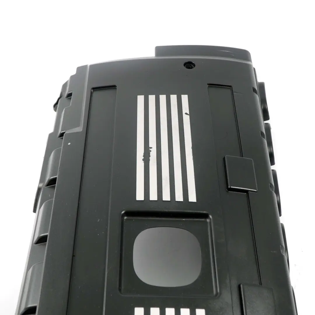 Pokrywa Osłona Silnika N53 Benzyna do BMW E60 LCI E90 o numerze 7575035 BMW E60 LCI E90 Pokrywa Osłona Silnika N53 Benzyna - SKU 7575035 - Numer Części 7575035