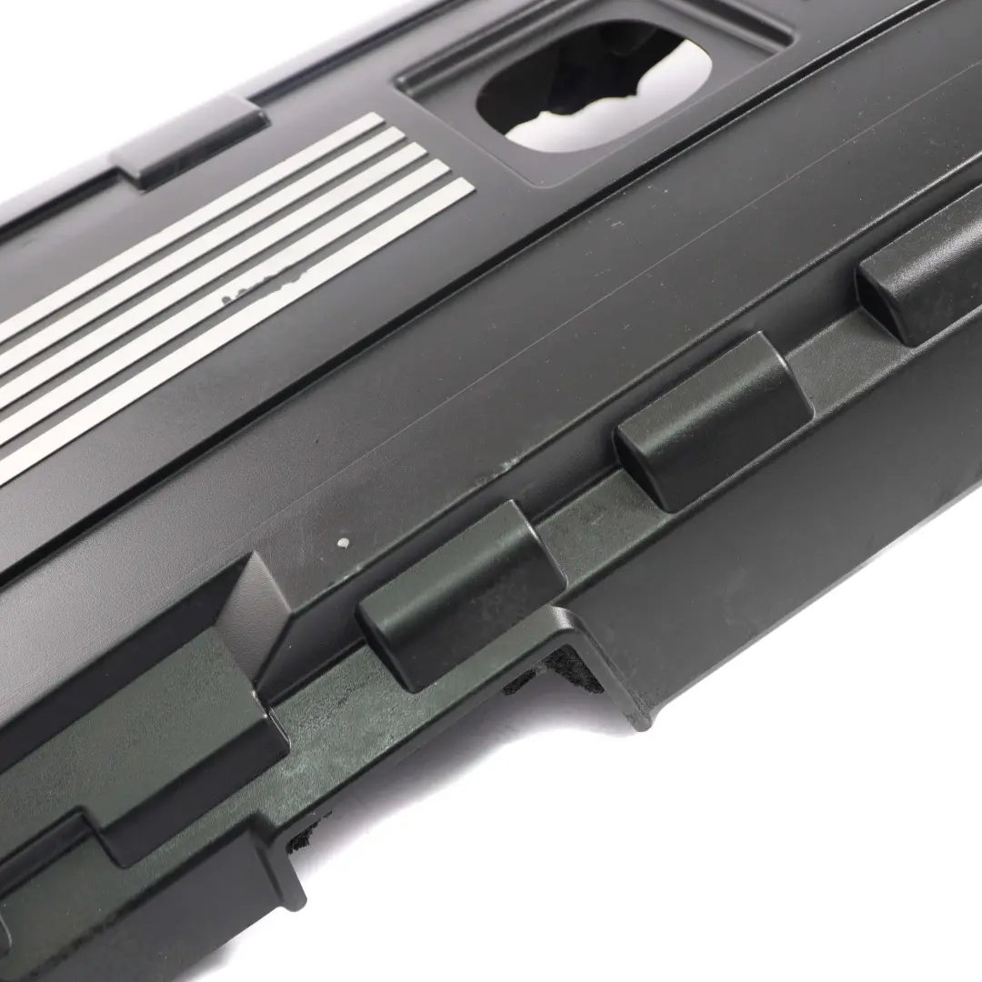 Reihe E60 E61 LCI E90 E91 E92 E93 Zündspulenabdeckung N53 für BMW 3 5 mit Teilenummer 7575035 BMW 3 5 Reihe E60 E61 LCI E90 E91 E92 E93 Zündspulenabdeckung N53 - SKU 7575035 - Teilenummer 7575035