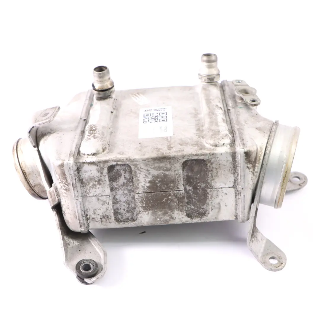 Refroidisseur d'air essence N63 Cyl. 5-8 pour BMW F10 F11 F12 F03 Intercooler à propos du numéro de pièce 7575405 BMW F10 F11 F12 F03 Intercooler Refroidisseur d'air essence N63 Cyl. 5-8 - SKU 7575405 - Numéro de pièce 7575405