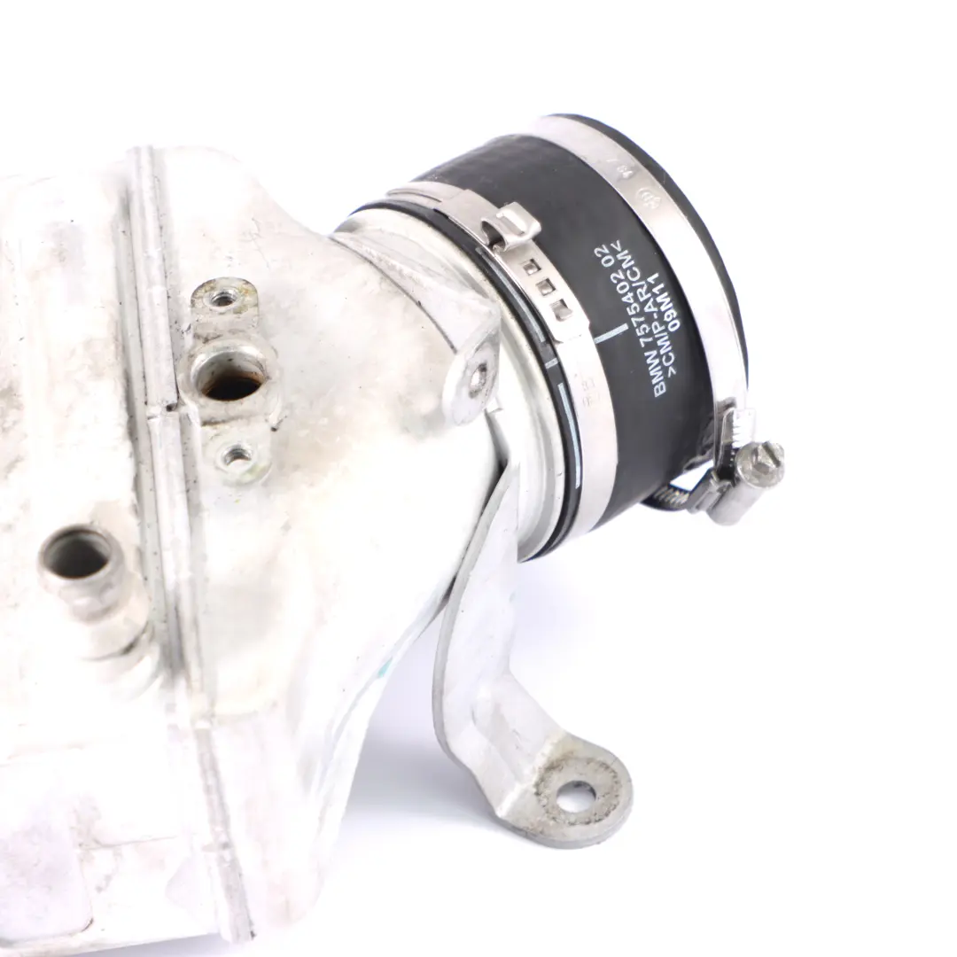 N63 Charge Air Cooler Cyl. 1-4 to Intercooler BMW F10 F11 F12 F03 Petrol with Part number 7575406 Intercooler BMW F10 F11 F12 F03 Petrol N63 Charge Air Cooler Cyl. 1-4 - SKU 7575406 - Part number 7575406