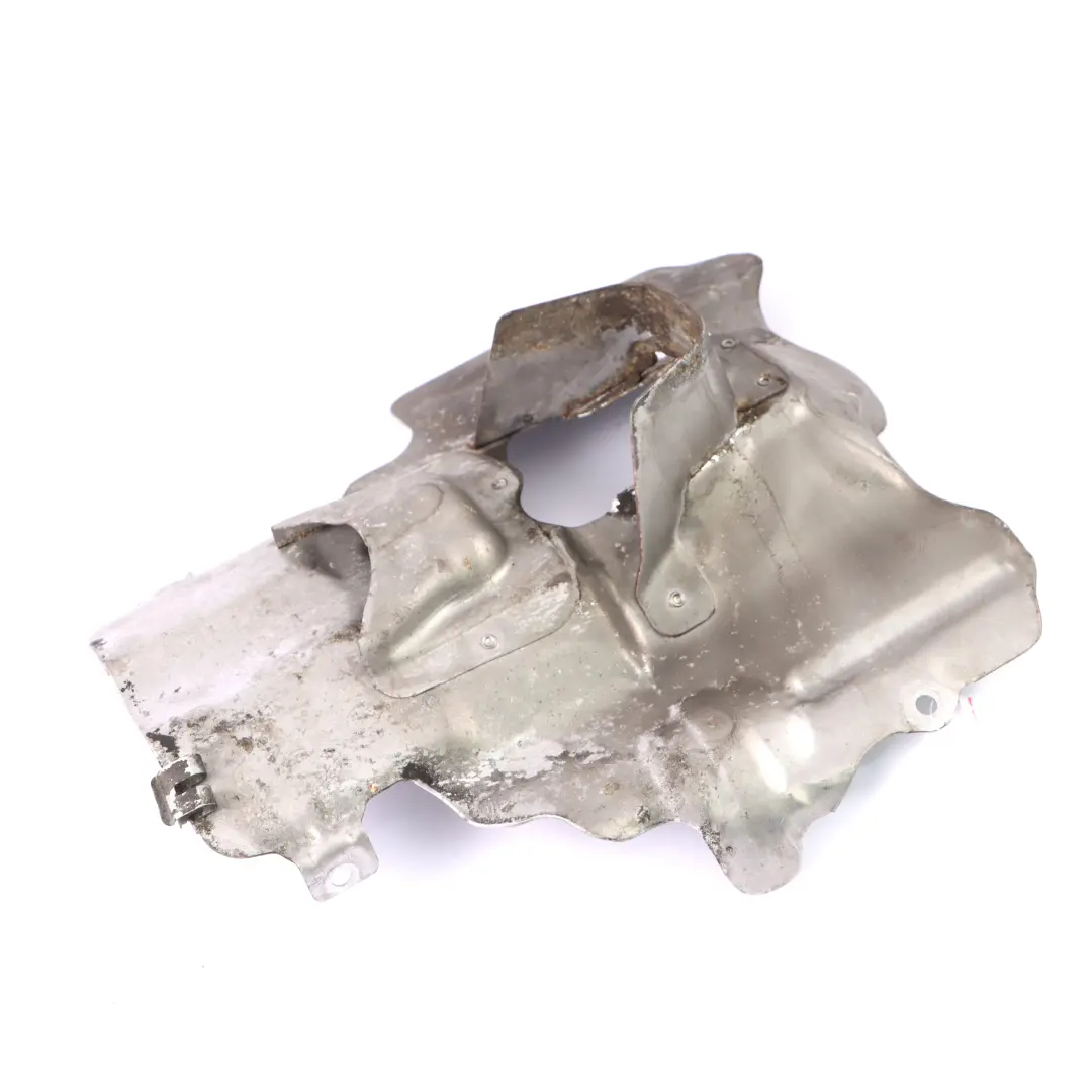 Protezione termica BMW F01 F02 F04 F10 F12 F13 Scudo turbocompressore per con numero di parte 7577004 Protezione termica BMW F01 F02 F04 F10 F12 F13 Scudo turbocompressore - SKU 7577004 - Numero di parte 7577004