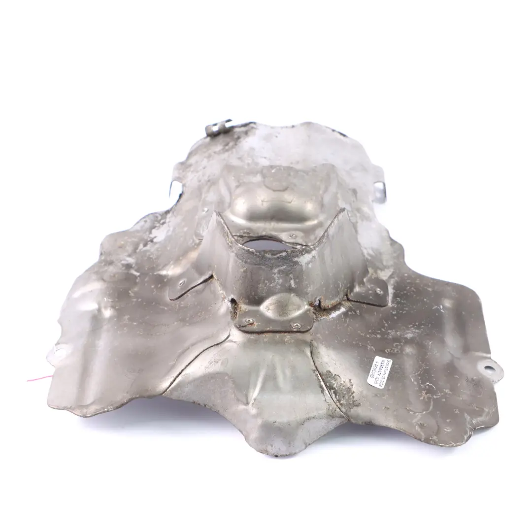 Protezione termica BMW F01 F02 F04 F10 F12 F13 Scudo turbocompressore per con numero di parte 7577004 Protezione termica BMW F01 F02 F04 F10 F12 F13 Scudo turbocompressore - SKU 7577004 - Numero di parte 7577004