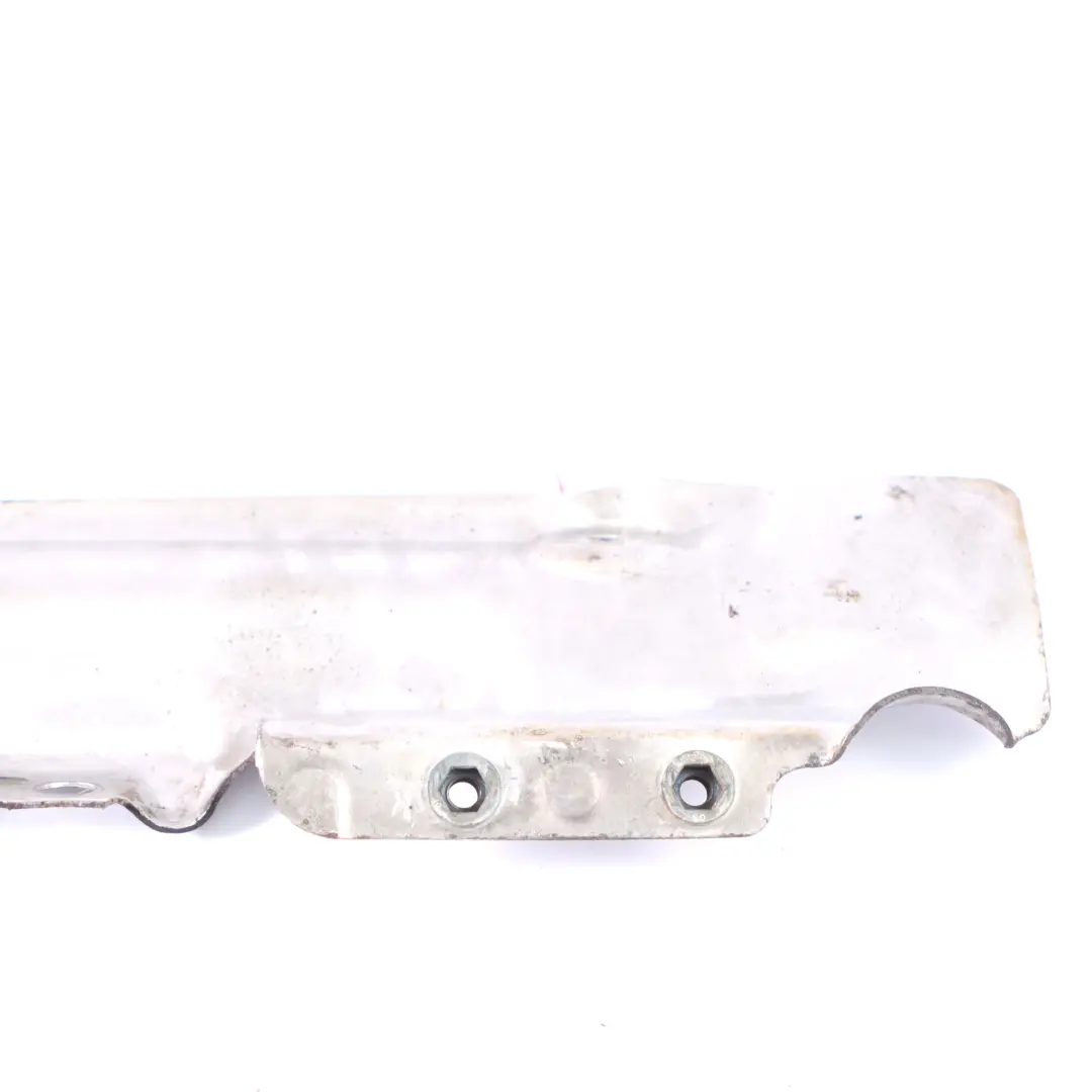 Escudo térmico del turbocompresor BMW F10 F12 F13 Gasolina N63 Cil.1-4 derecho - SKU 7577005 - Número de pieza 7577005