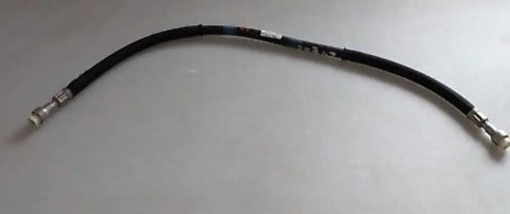 Przewód Rura Wtrysku Paliwa benzyna do BMW Z4 E89 o numerze 7577347 BMW Z4 E89 Przewód Rura Wtrysku Paliwa benzyna - SKU 7577347 - Numer Części 7577347