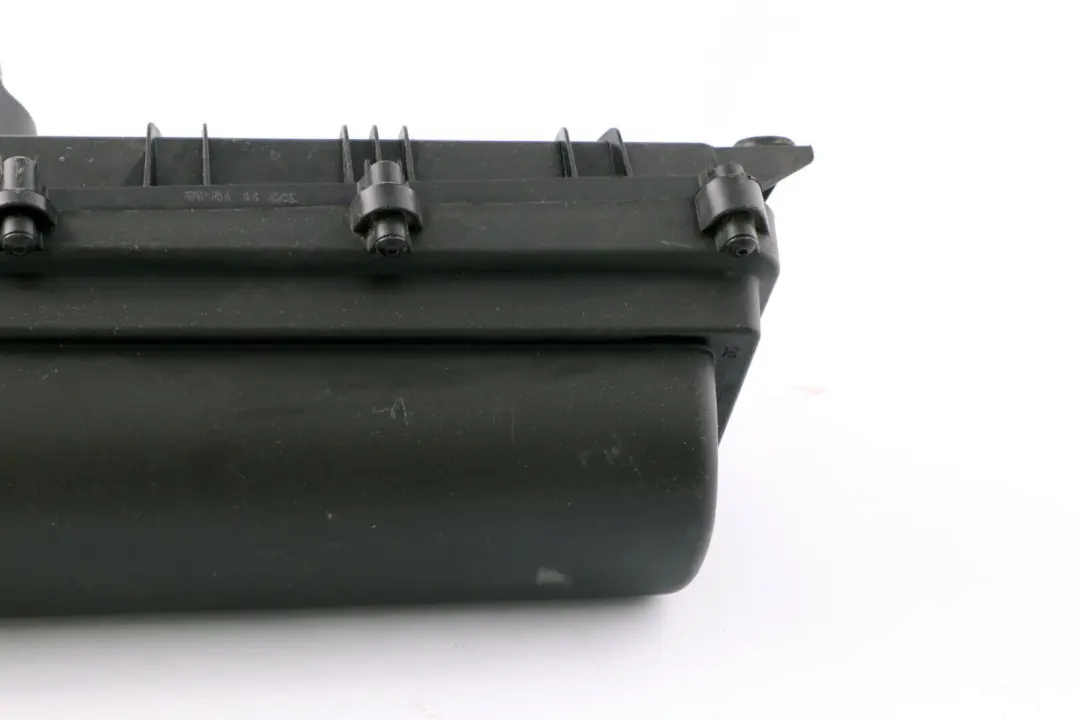 Boîte à filtre Air Intake Silencer pour Mini Cooper S R55 R56 R57 LCI N14 à propos du numéro de pièce 7577509 Mini Cooper S R55 R56 R57 LCI N14 Boîte à filtre Air Intake Silencer - SKU 7577509 - Numéro de pièce 7577509