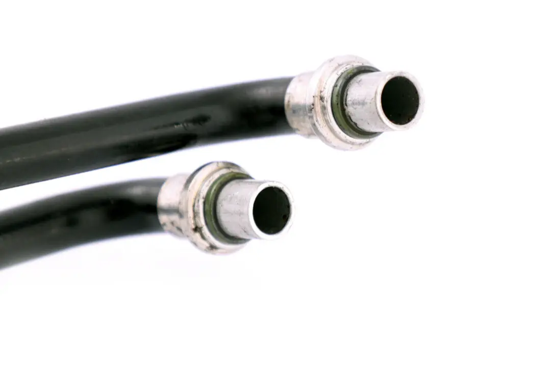 BMW 1 3 X1 E82 E88 E90 E91 E92 E93 Conduite de Refroidisseur D'Huile Vorlauf - SKU 7577637 - Numéro de pièce 7577637 7577638