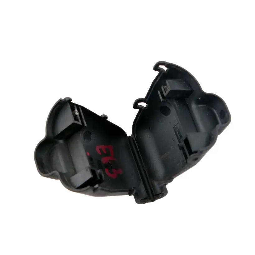 BMW E60 E61 E64 N62N Couvercle Capot Garniture Silencieux Admission Carburant - SKU 7577710 - Numéro de pièce 7577710
