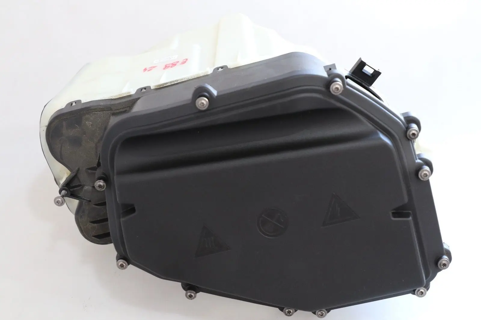 BMW Z4 E89 Bottom Part E-Box Cover Electronics Fuse Box 7578113 7578120