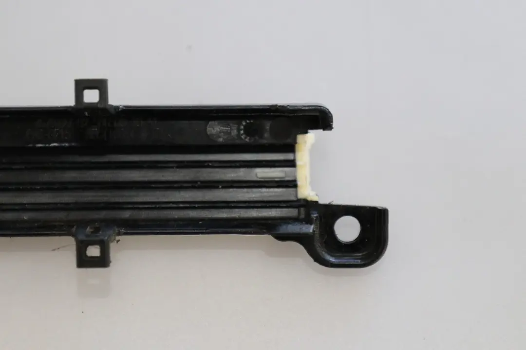 Soporte Cubierta Bracket Módulo Control para BMW Z4 E89 con número de pieza 7578127 BMW Z4 E89 Soporte Cubierta Bracket Módulo Control - SKU 7578127 - Número de pieza 7578127