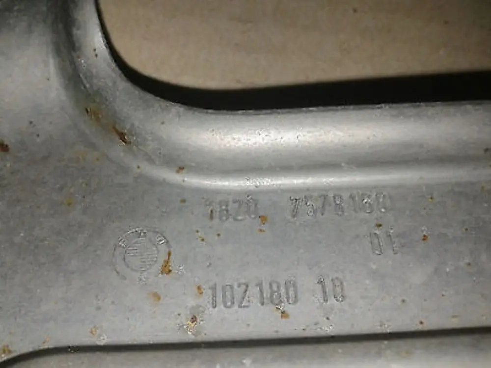 BMW SERIE 5 7 F01N F02N F10 F11 Soporte, tubo de escape delantero - SKU 7578169 - Número de pieza 18207578169