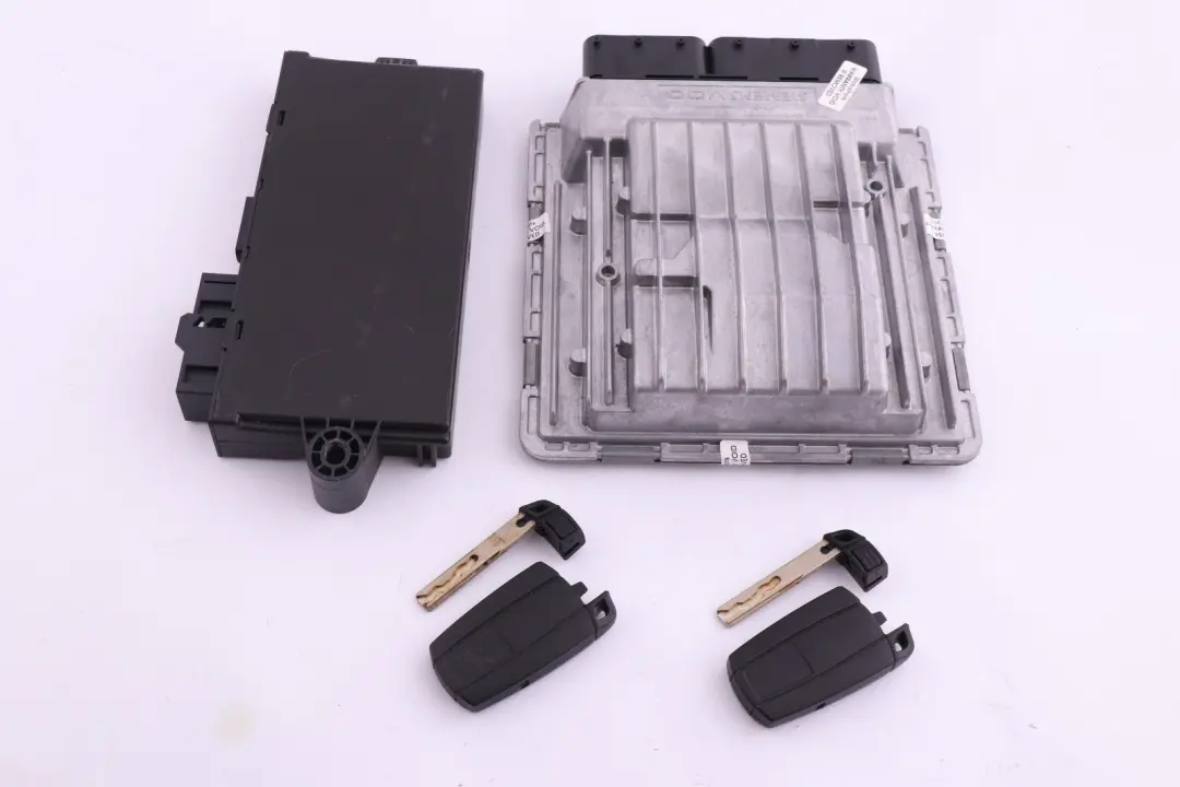 BMW 1 3 Series E87 LCI E90 318i N43 ECU KIT DME CAS3 2 Keys Automatic - SKU 7579142-8 - Part number 7579142