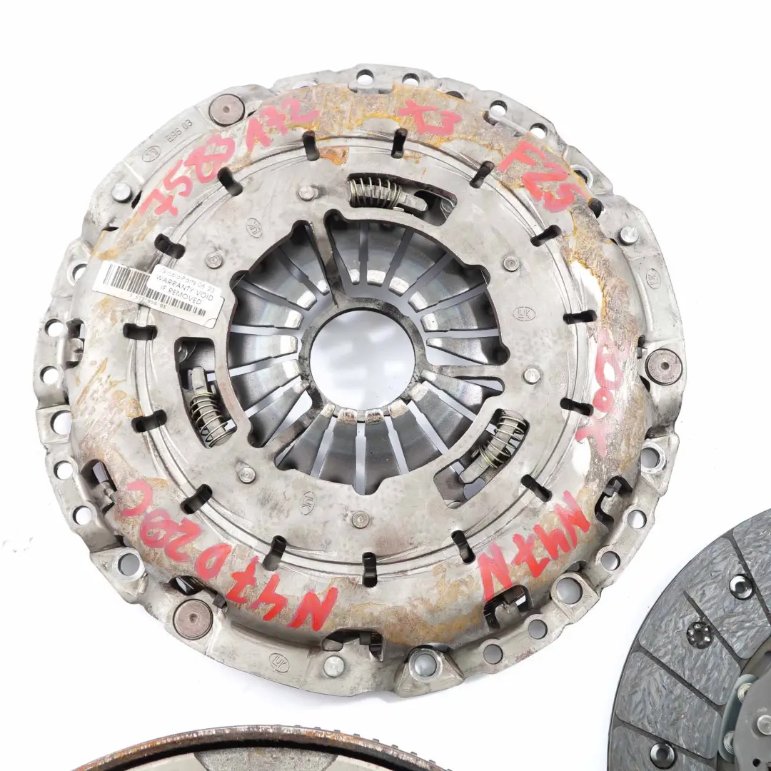 2.0dX N47N Volant D'inertie Double 7577057 pour BMW F25 xDrive Diesel 1.8d à propos du numéro de pièce 7583172 BMW F25 xDrive Diesel 1.8d 2.0dX N47N Volant D'inertie Double 7577057 - SKU 7583172 - Numéro de pièce 7583172