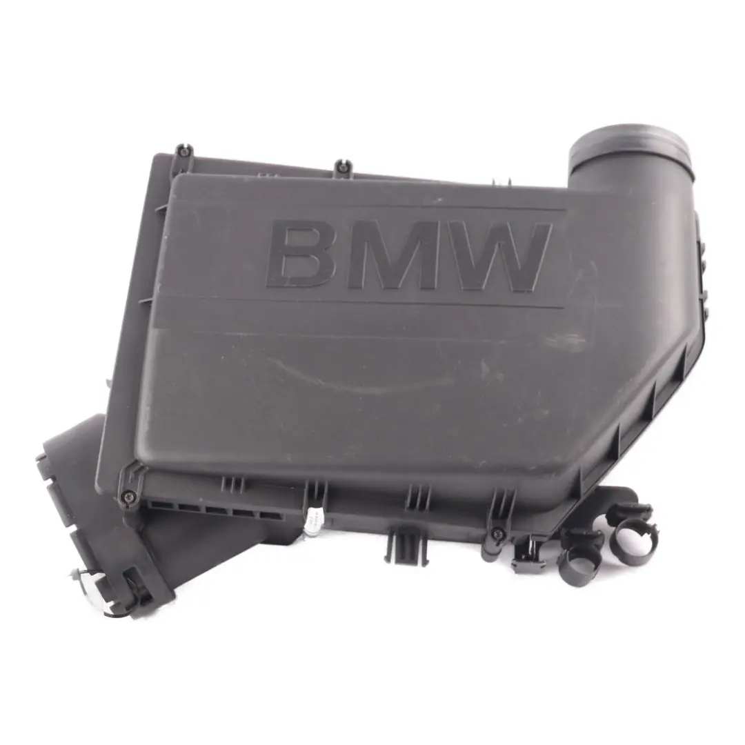 Scatola Filtro Aria BMW X5 E53 N62 Aspirazione Filtro Alloggiamento 7526411 per con numero di parte 7583725 Scatola Filtro Aria BMW X5 E53 N62 Aspirazione Filtro Alloggiamento 7526411 - SKU 7583725 - Numero di parte 7583725