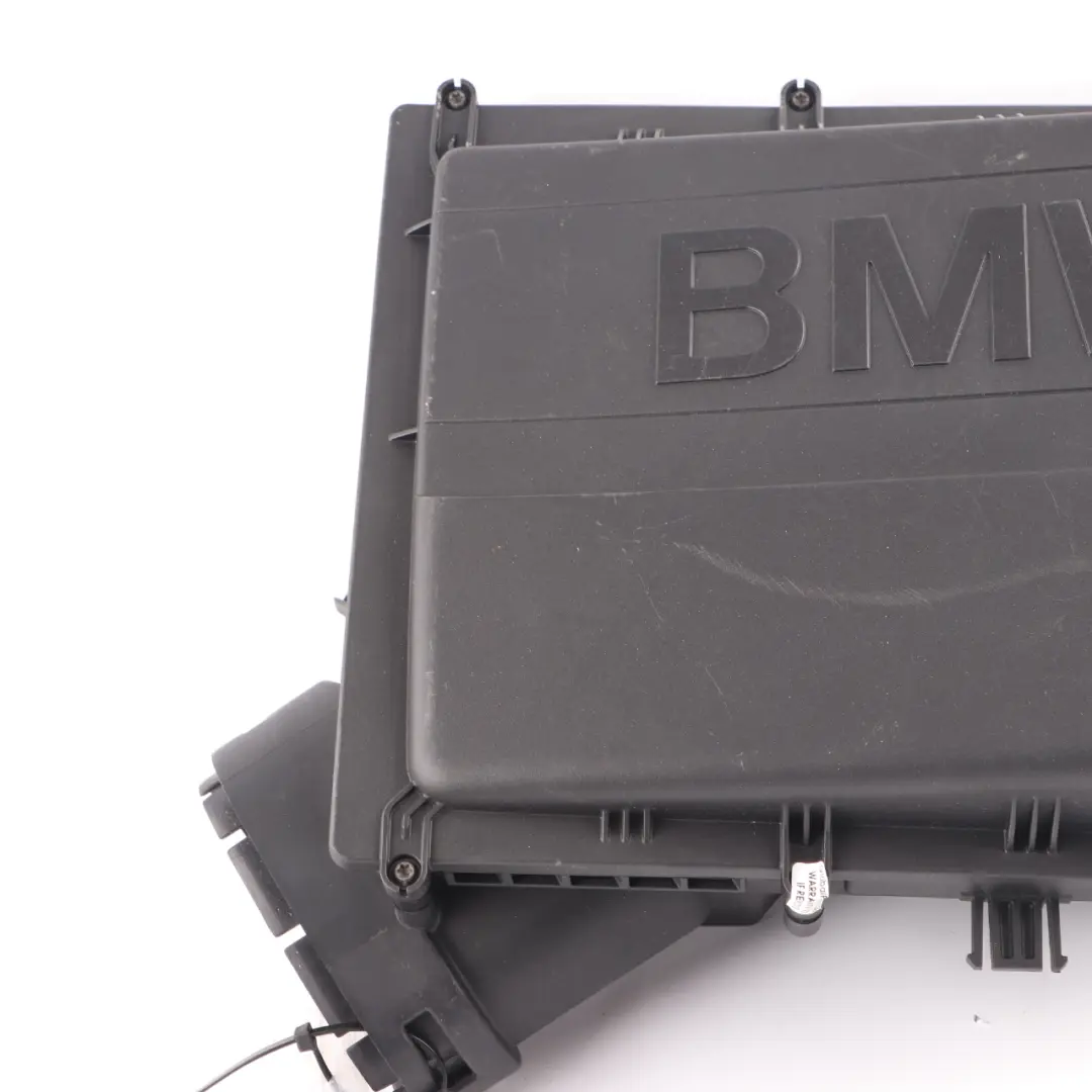 N62 Osłona Obudowa Filtra Powietrza 7526411 do BMW X5 E53 o numerze 7583725 BMW X5 E53 N62 Osłona Obudowa Filtra Powietrza 7526411 - SKU 7583725 - Numer Części 7583725