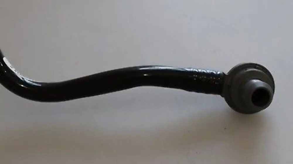 Vacuum Pipe With Non-Return Valve to BMW Z4 Series E89 with Part number 7583935 BMW Z4 Series E89 Vacuum Pipe With Non-Return Valve - SKU 7583935 - Part number 7583935