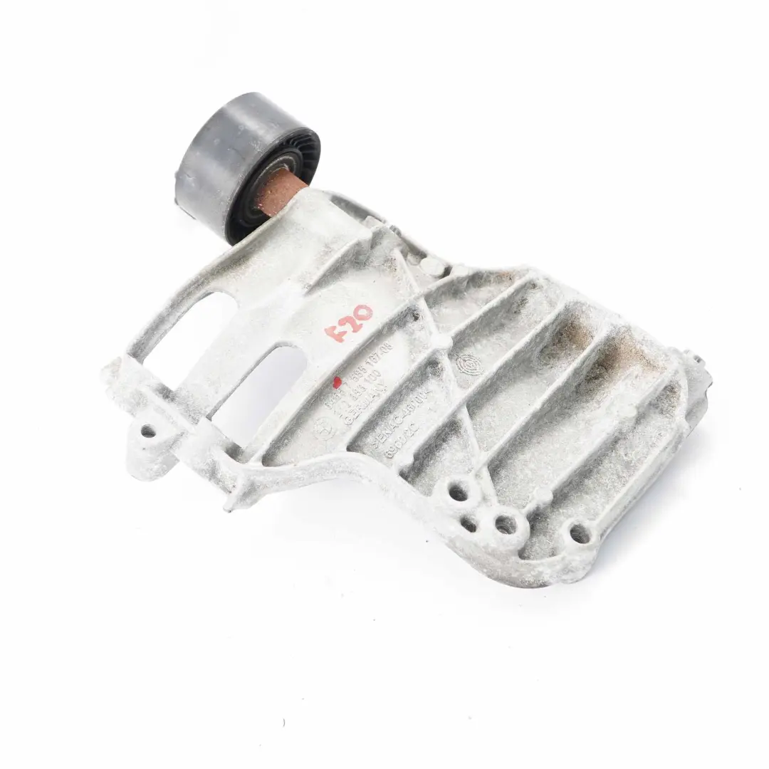 N55 F80 M3 Soporte Compresor Aire Acondicionado Bomba para BMW F30 con número de pieza 7585167 BMW F30 N55 F80 M3 Soporte Compresor Aire Acondicionado Bomba - SKU 7585167 - Número de pieza 7585167