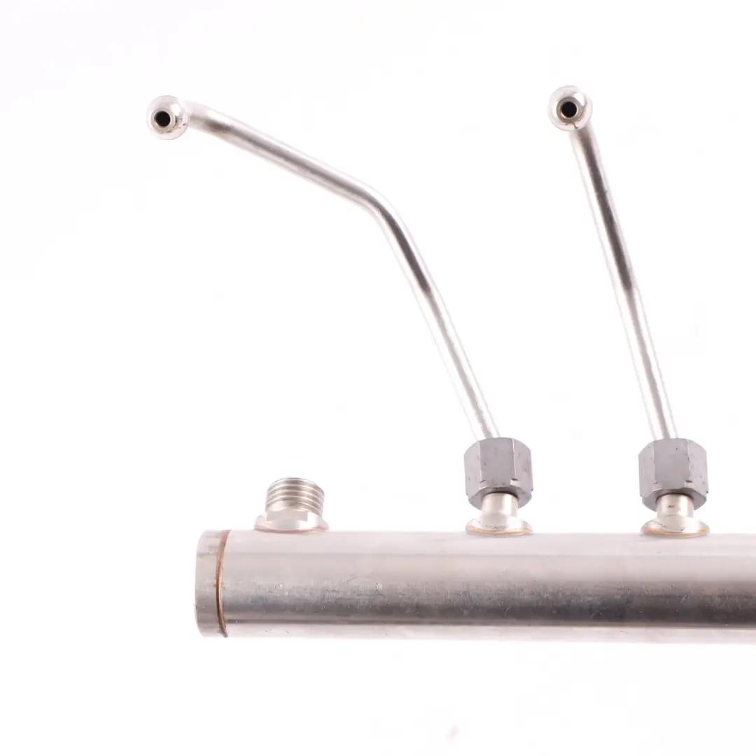 Hochdruckrail Benzinmotor für BMW F10 F11 F20 F21 F30 F31 LCI mit Teilenummer 7585411 BMW F10 F11 F20 F21 F30 F31 LCI Hochdruckrail Benzinmotor - SKU 7585411-1 - Teilenummer 7585411