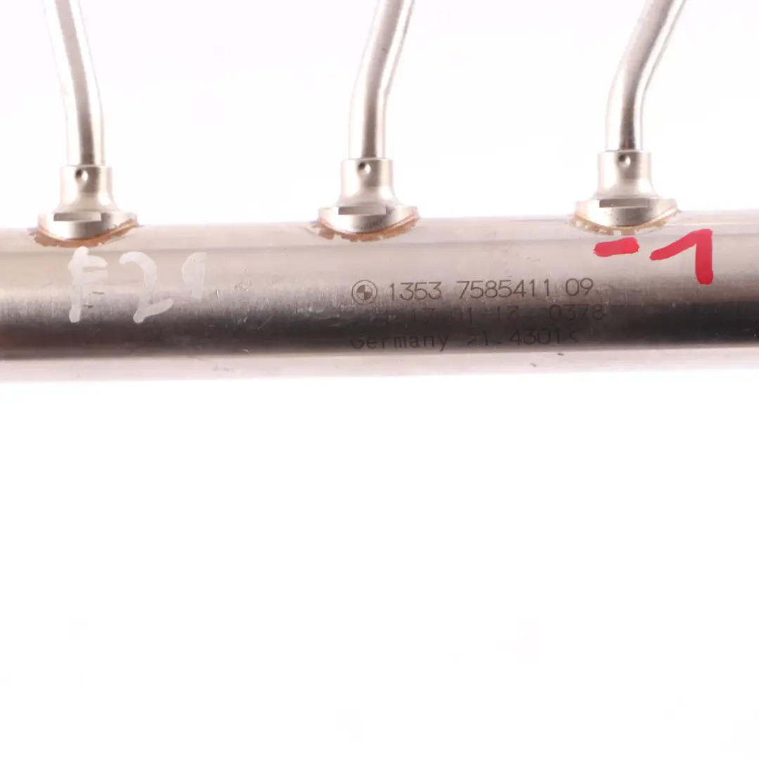 BMW F10 F11 F20 F21 F30 F31 LCI Hochdruckrail Moteur a Essence - SKU 7585411-1 - Numéro de pièce 7585411