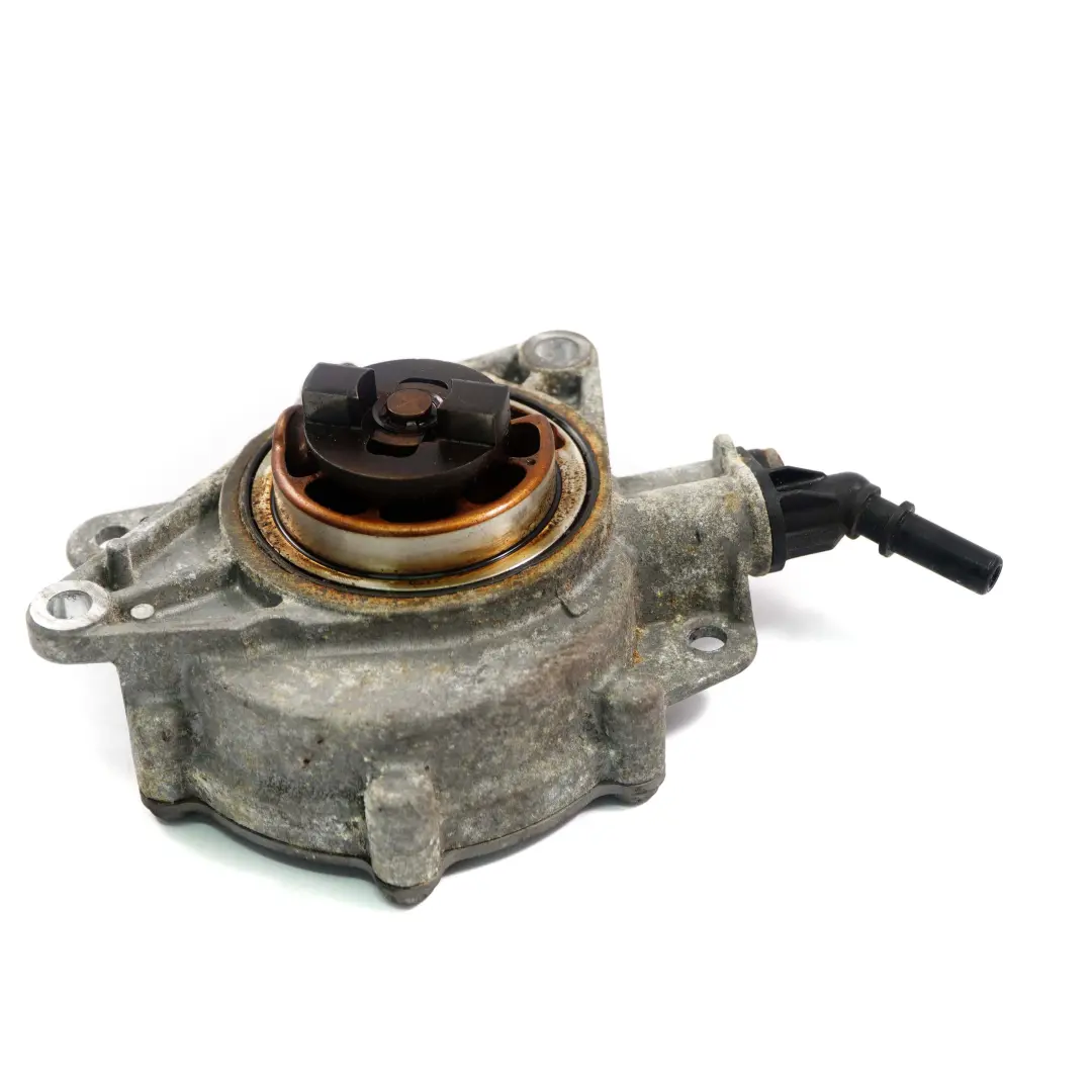 Vacuum Pump to Mini R55 R56 R57 R58 R60 Cooper S N18 Engine with Part number 7586424 Mini R55 R56 R57 R58 R60 Cooper S N18 Engine Vacuum Pump - SKU 7586424 - Part number 7586424