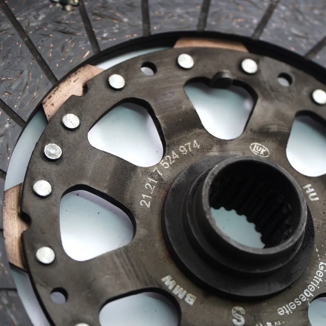 BMW Z4 E85 2.5i N52 Benziner Zweimassenschwungrad Kupplungssatz Schaltgetriebe - SKU 7587368-1 - Teilenummer 7587368