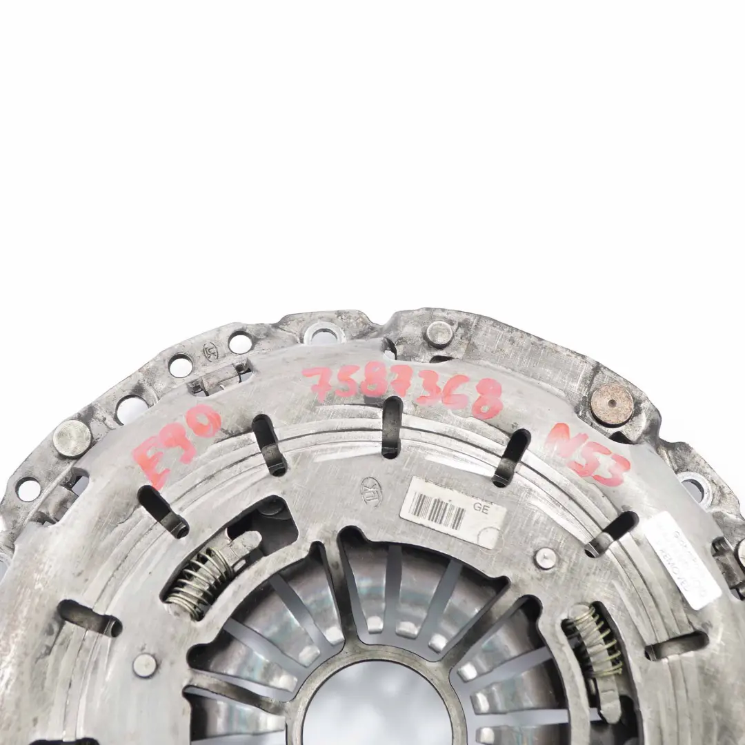 N52 N52N N53 Kupplungsscheibe Komplettsatz für BMW E60 E90 325i 525i mit Teilenummer 7587368 BMW E60 E90 325i 525i N52 N52N N53 Kupplungsscheibe Komplettsatz - SKU 7587368 - Teilenummer 7587368