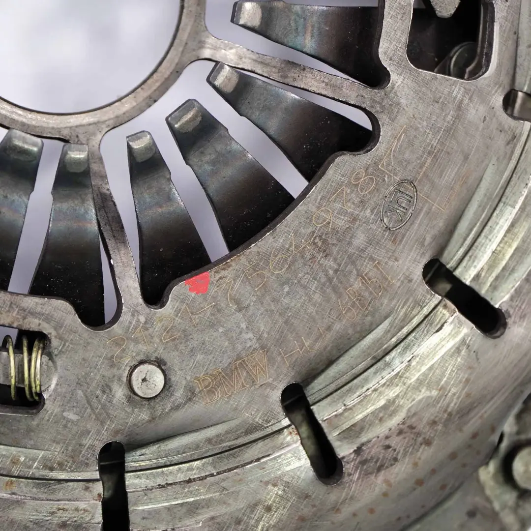 N52 N53 Sprzęgło Komplet do BMW E60 E90 325i 525i o numerze 7587368 BMW E60 E90 325i 525i N52 N53 Sprzęgło Komplet - SKU 7587368 - Numer Części 7587368