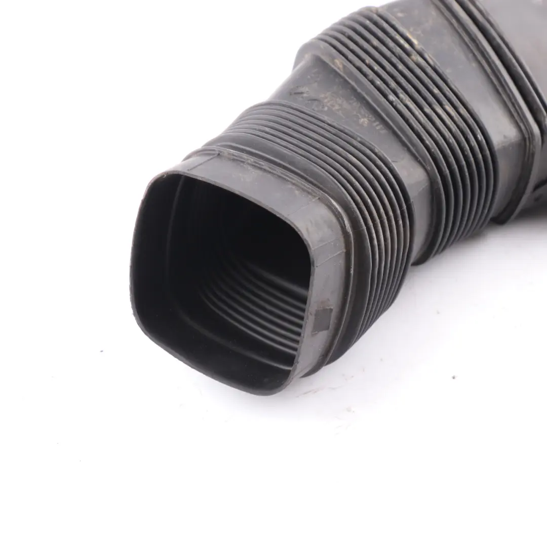 N20 Petrol Engine Intake Silencer Air Intake Pipe Hose Duct to BMW X1 E84 with Part number 7588279 BMW X1 E84 N20 Petrol Engine Intake Silencer Air Intake Pipe Hose Duct - SKU 7588279 - Part number 7588279