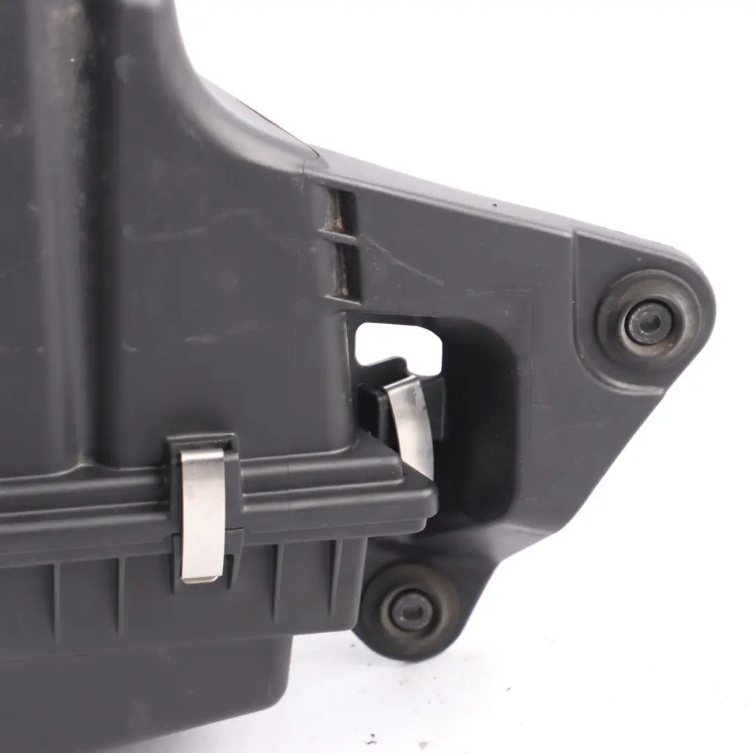28iX N20 Silenziatore aspirazione Filtro aria Box per BMW X1 E84 16i 20i con numero di parte 7588280 BMW X1 E84 16i 20i 28iX N20 Silenziatore aspirazione Filtro aria Box - SKU 7588280 - Numero di parte 7588280