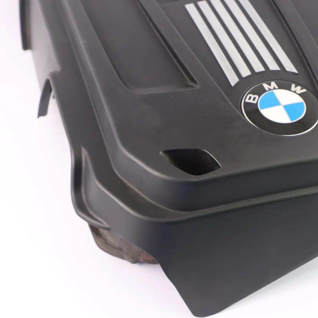 Moteur essence N53 Bobine d'allumage Cylindre Couvre-culasse pour BMW F10 F11 à propos du numéro de pièce 7590235 BMW F10 F11 Moteur essence N53 Bobine d'allumage Cylindre Couvre-culasse - SKU 7590235 - Numéro de pièce 7590235